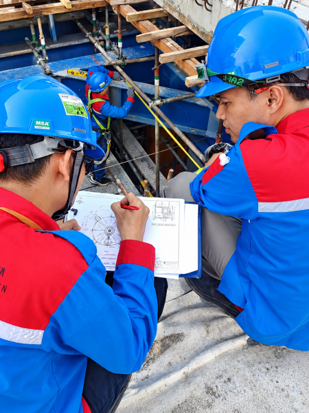 Piping System Fabrication & Installation