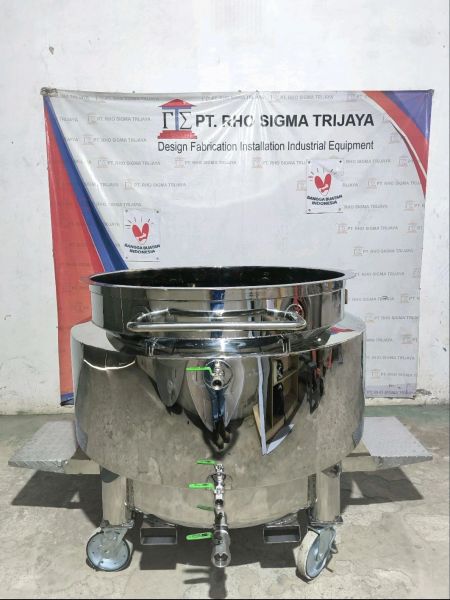 1200L Double Jacket Tank With Cover & Foldable Step